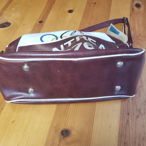 Vintage 1976 Montreal Olympics Athlete Shoulder Bag Retro Tote Faux Leather 70s - Picture 6 of 13